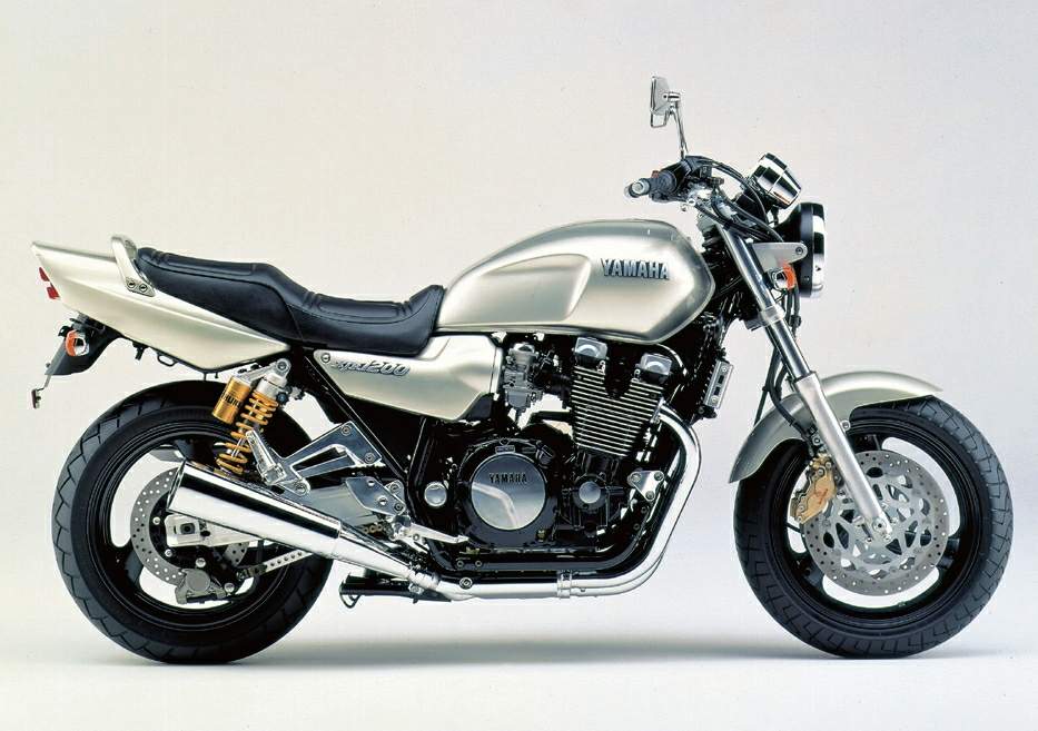 Yamaha XJR1200